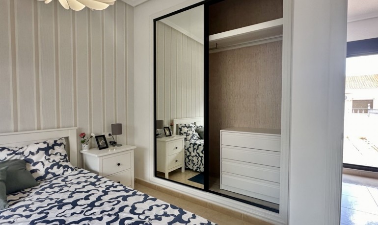 Herverkoop - Huis -
San Miguel de Salinas*