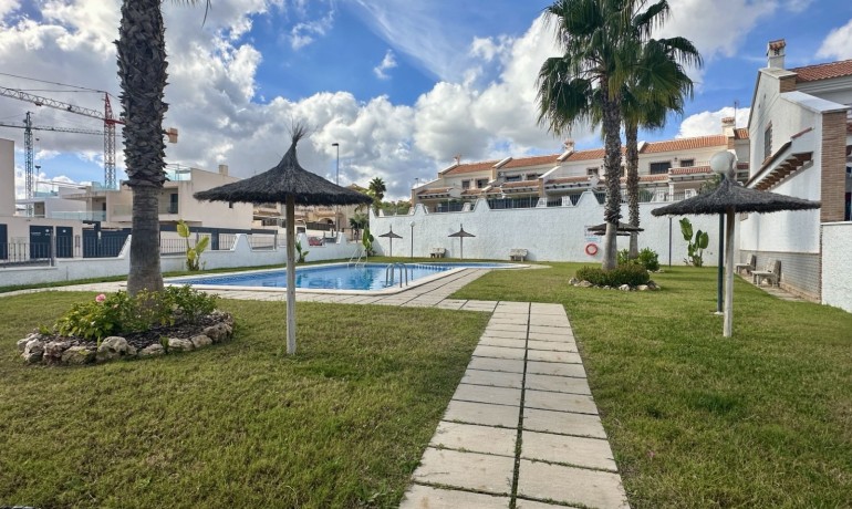 Herverkoop - Huis -
San Miguel de Salinas*