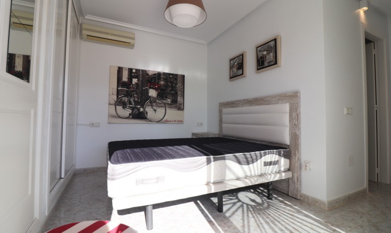 Herverkoop - Villa -
Cuidad Quesada* - Ciudad Quesada - Town