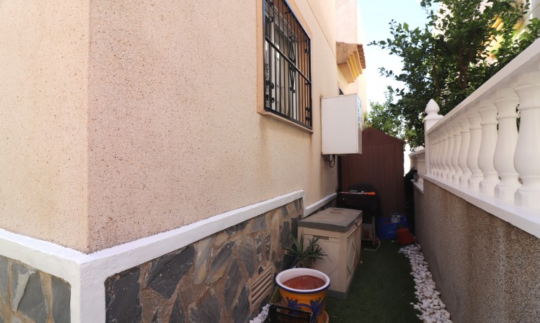 Herverkoop - Villa -
Cuidad Quesada* - Ciudad Quesada - Town