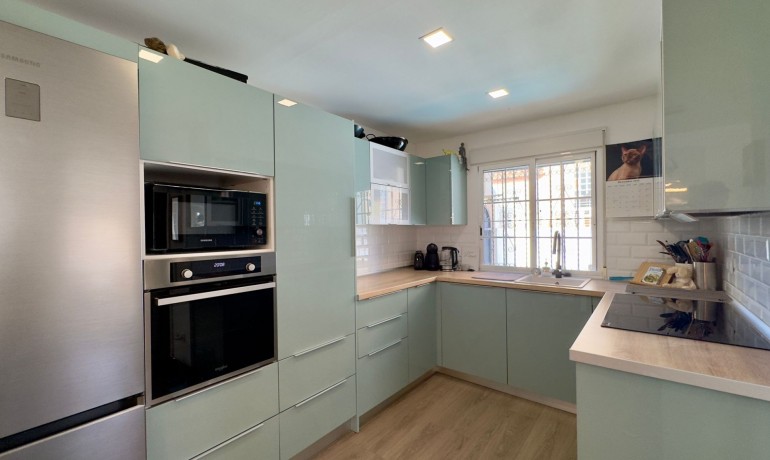 Herverkoop - Huis -
Orihuela Costa* - Villamartin*