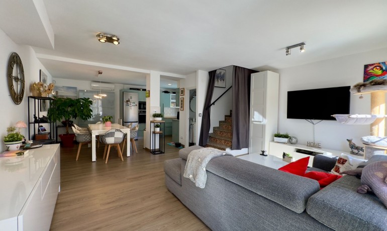 Herverkoop - Huis -
Orihuela Costa* - Villamartin*