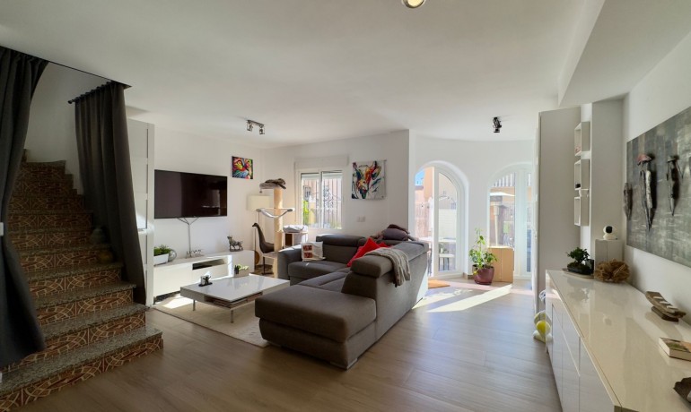 Herverkoop - Huis -
Orihuela Costa* - Villamartin*