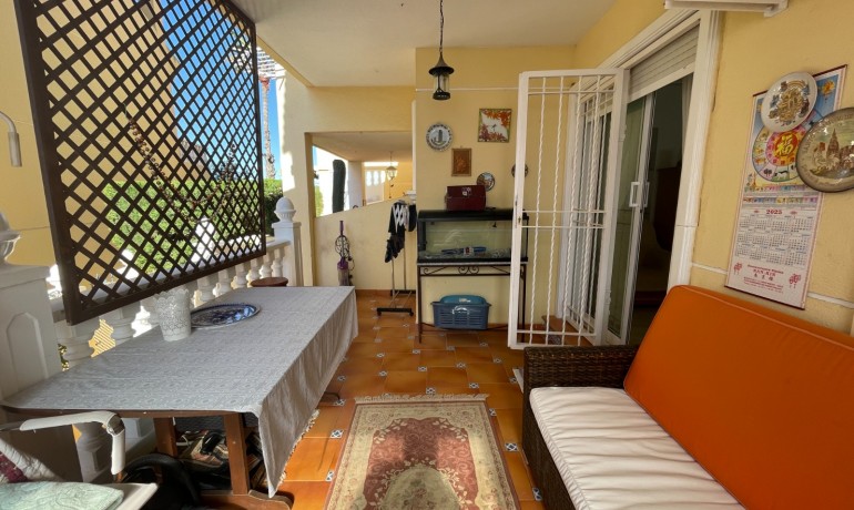 Herverkoop - Villa -
Guardamar del Segura* - Alicante