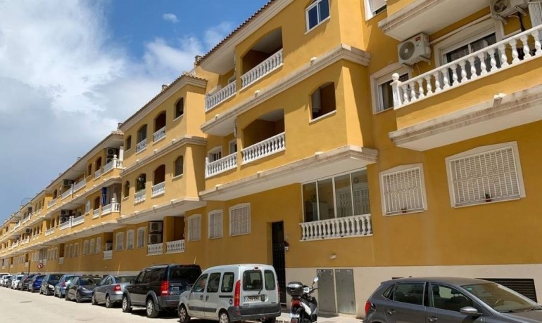 Herverkoop - Appartement / Flat -
Formentera del Segura - Formentera - Village