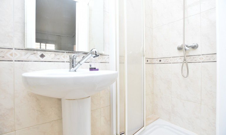 Herverkoop - Huis -
Cuidad Quesada* - Doña Pepa