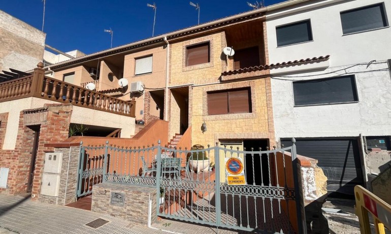 Herverkoop - Huis -
Formentera del Segura