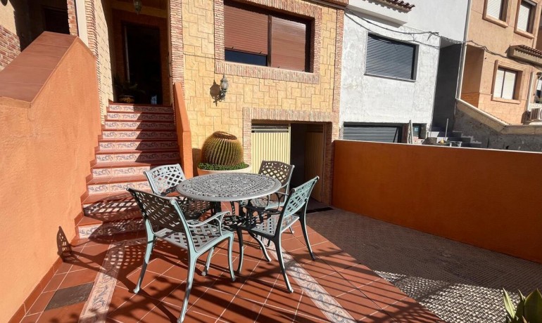 Herverkoop - Huis -
Formentera del Segura