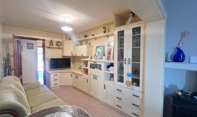 Herverkoop - Huis -
Formentera del Segura