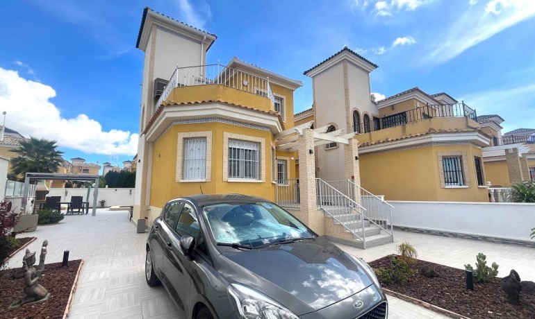 Revente - Villa -
Algorfa* - Algorfa