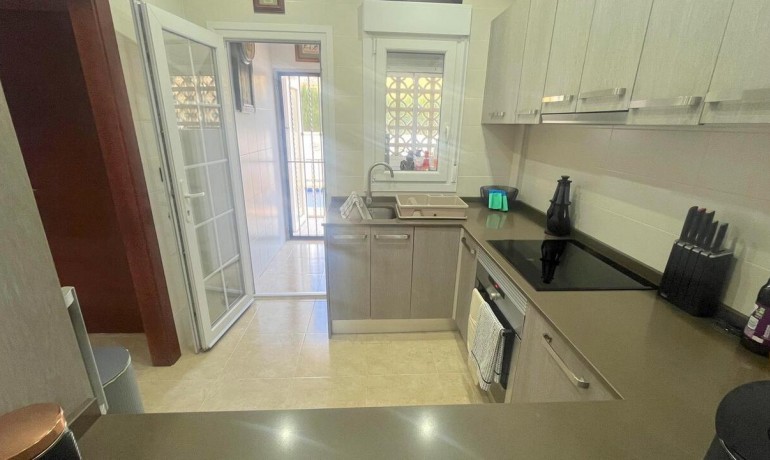 Revente - Villa -
Algorfa* - Algorfa