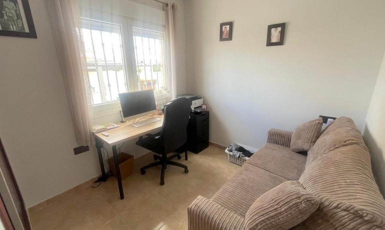 Revente - Villa -
Algorfa* - Algorfa