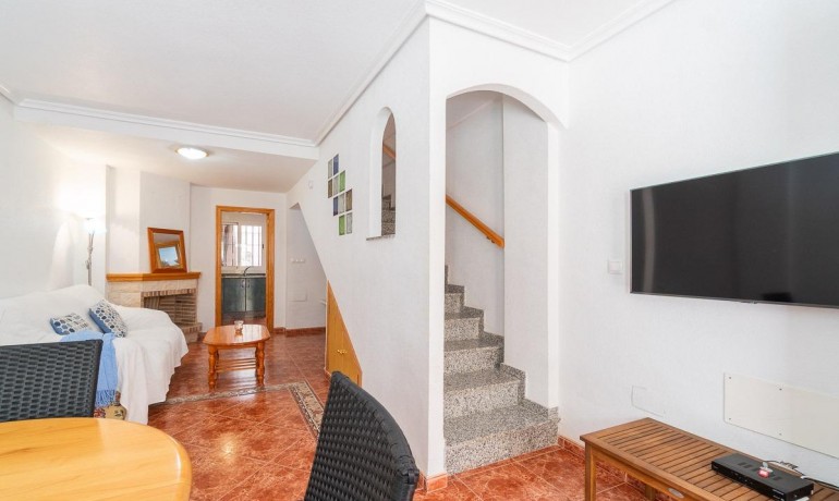 Herverkoop - Huis -
Orihuela Costa* - Playa Flamenca