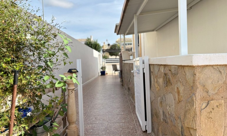 Herverkoop - Villa -
Torre Pacheco* - Sierra Golf - Balsicas