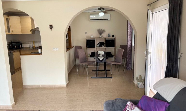 Herverkoop - Villa -
Torre Pacheco* - Sierra Golf - Balsicas