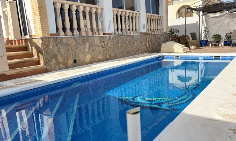 Herverkoop - Villa -
Torre Pacheco* - Sierra Golf - Balsicas