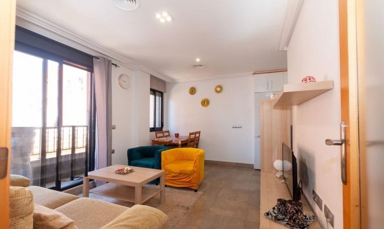 Herverkoop - Appartement / Flat -
La Mata - La Mata - Town