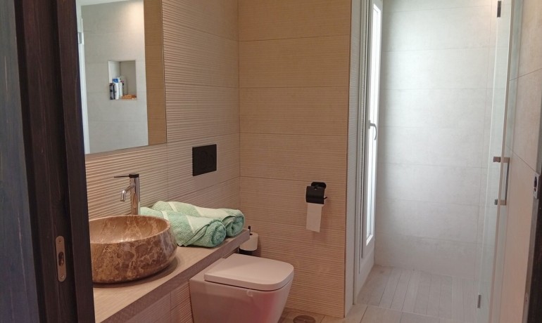 Herverkoop - Villa -
La Finca Golf