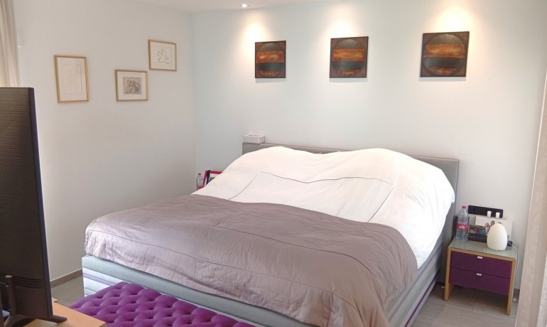 Herverkoop - Villa -
La Finca Golf