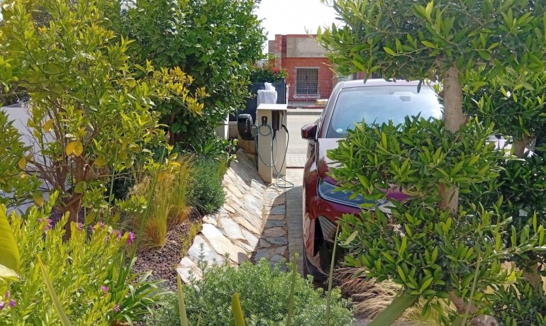 Herverkoop - Villa -
La Finca Golf