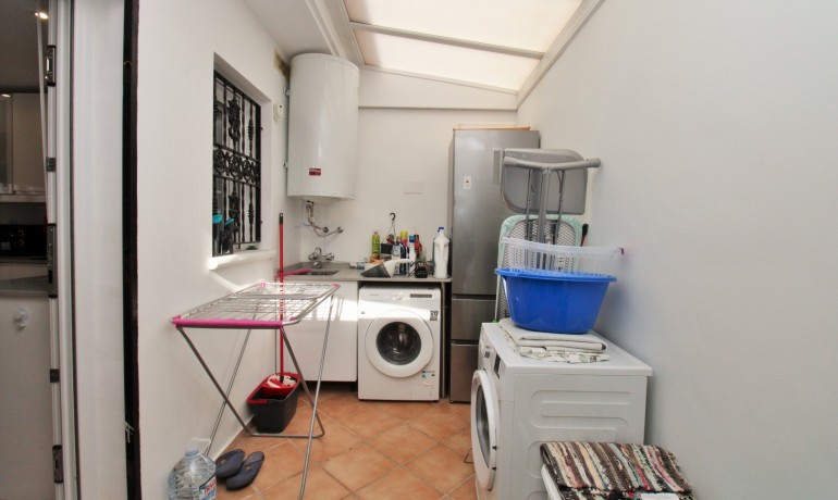 Venta - Villa -
Villamartin - Los Dolses