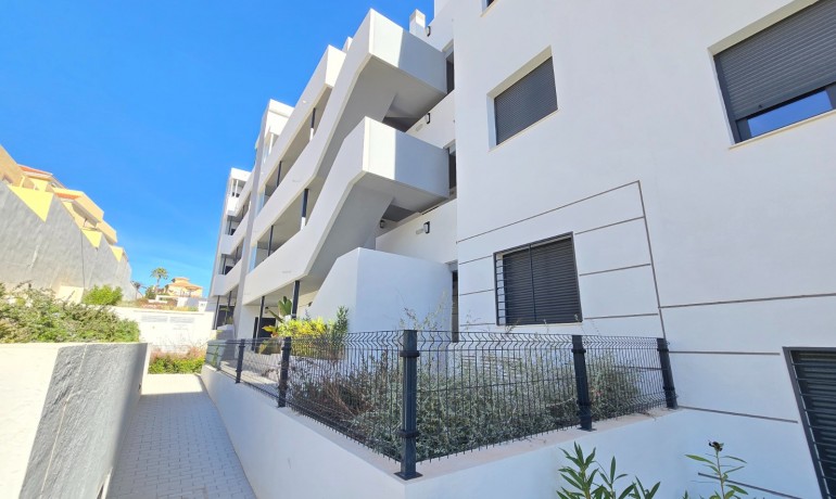 Herverkoop - Appartement / Flat -
Orihuela Costa* - Villamartín