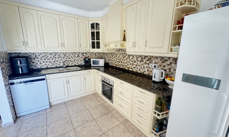 Venta - Villa -
Villamartin