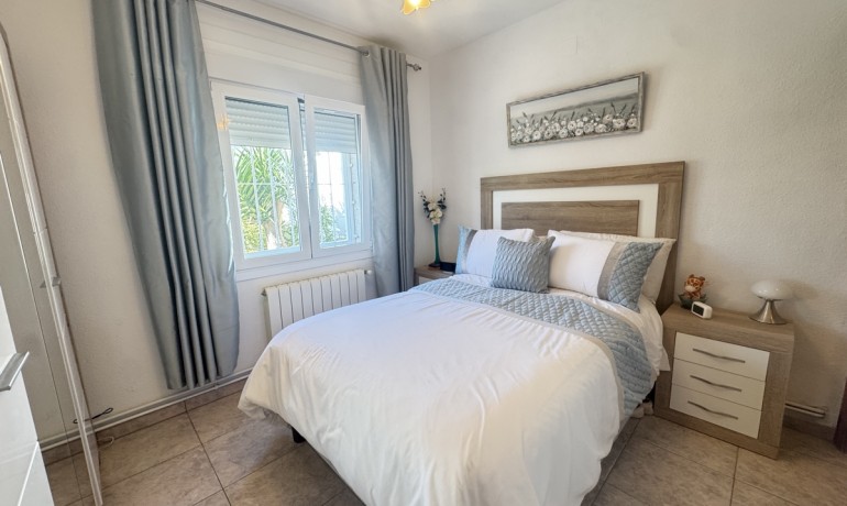 Venta - Villa -
Villamartin