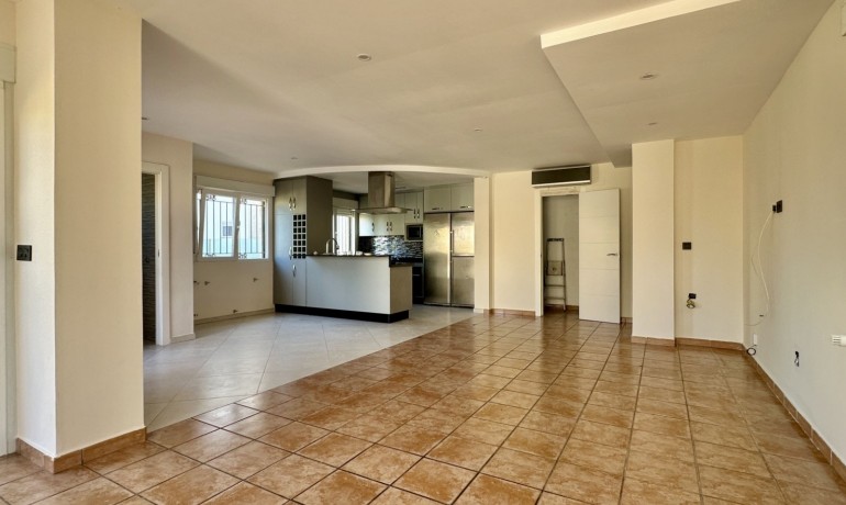 Herverkoop - Villa -
Orihuela Costa* - Las Filipinas