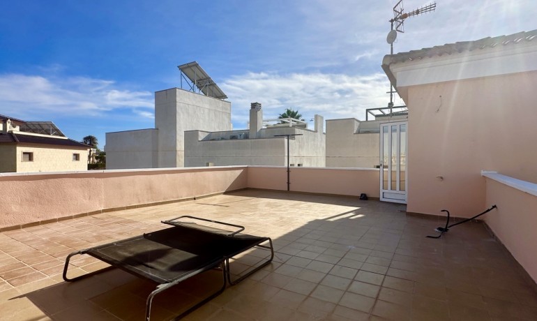 Herverkoop - Villa -
Orihuela Costa* - Las Filipinas