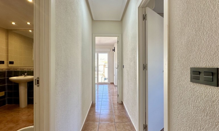 Herverkoop - Villa -
Orihuela Costa* - Las Filipinas