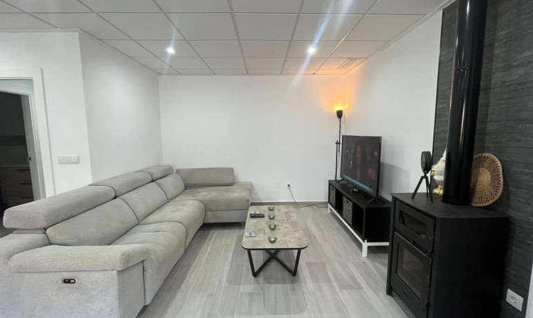 Venta - Casa -
Algorfa