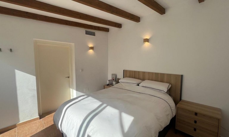 Venta - Casa -
Algorfa