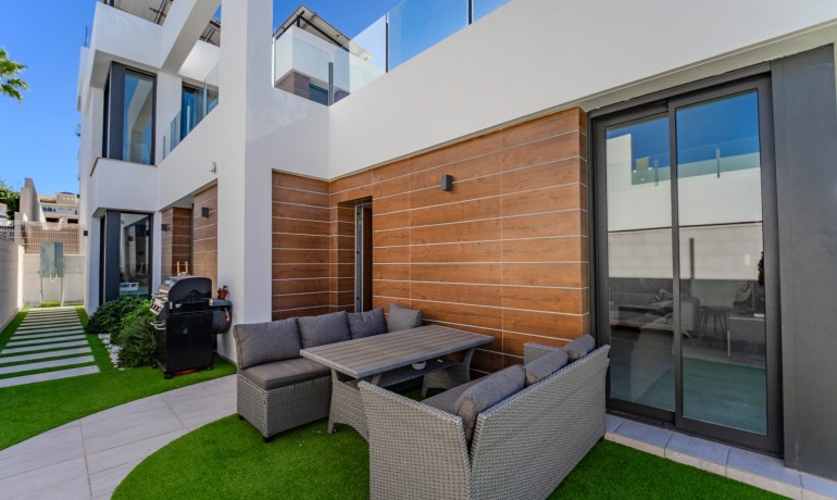 Herverkoop - Huis -
Benijofar* - Benijofar - Village