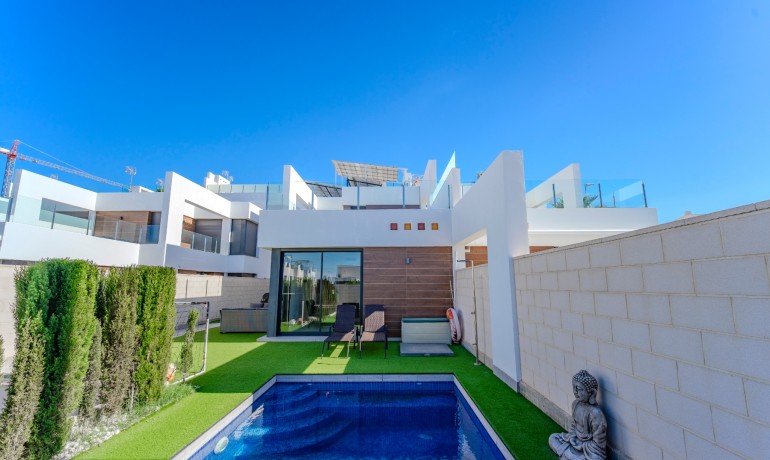 Herverkoop - Huis -
Benijofar* - Benijofar - Village