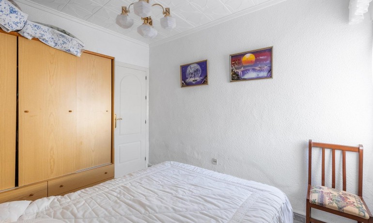 Herverkoop - Appartement / Flat -
Torrevieja* - La Siesta - El Salado - Torreta