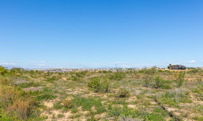 Herverkoop - Appartement / Flat -
Torrevieja* - La Siesta - El Salado - Torreta