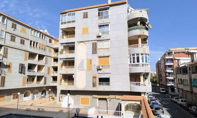 Herverkoop - Appartement / Flat -
Torrevieja* - Acequion