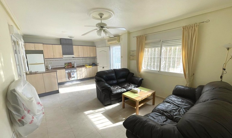 Herverkoop - Huis -
Cuidad Quesada* - Rojales Hills