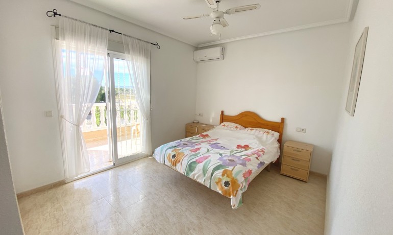 Herverkoop - Huis -
Benijofar* - Monte Azul/ El Dorado