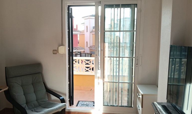 Herverkoop - Villa -
Los Montesinos* - La Herrada