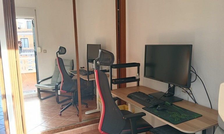 Herverkoop - Villa -
Los Montesinos* - La Herrada