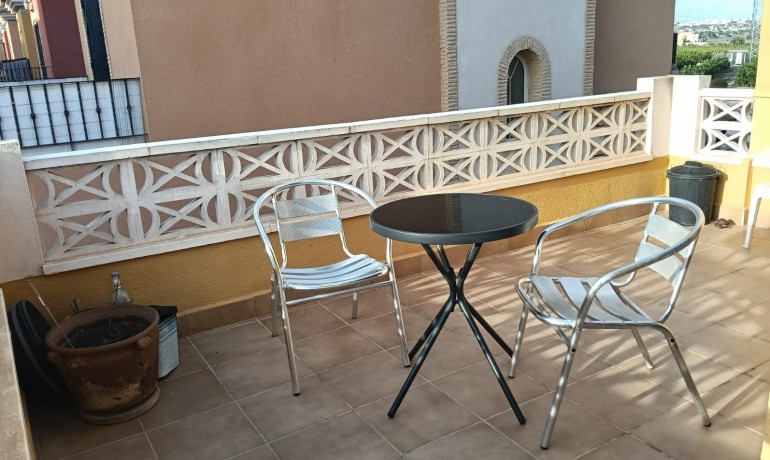 Herverkoop - Villa -
Los Montesinos* - La Herrada