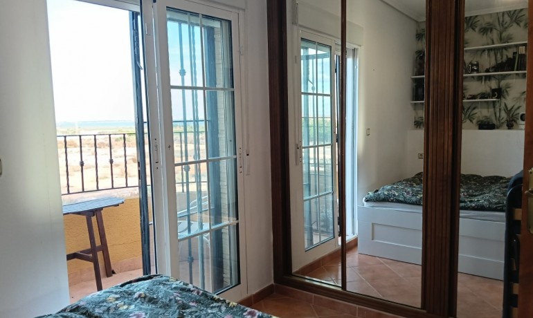 Herverkoop - Villa -
Los Montesinos* - La Herrada