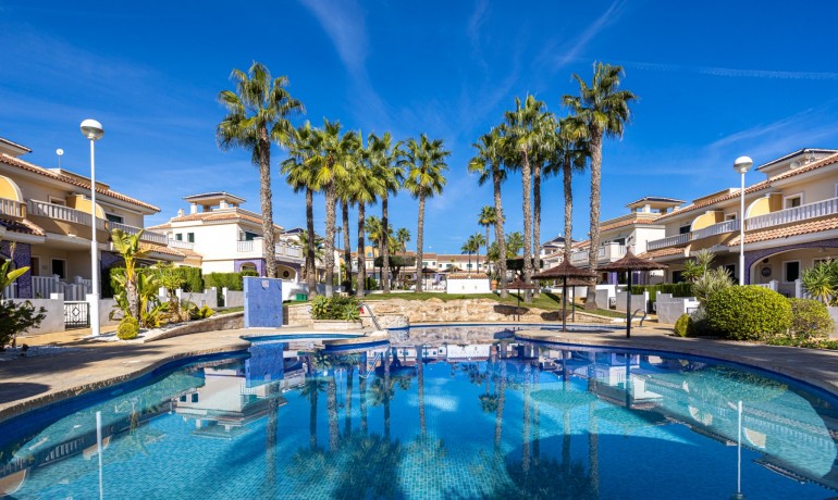 Herverkoop - Apartment Ground Floor Apartment -
Cuidad Quesada* - Doña pepa