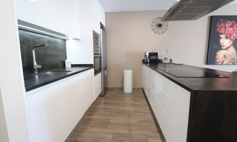 Herverkoop - Villa -
Alicante* - Daya Vieja - Town