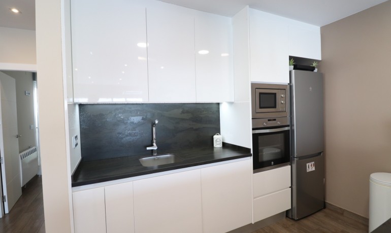 Herverkoop - Villa -
Alicante* - Daya Vieja - Town