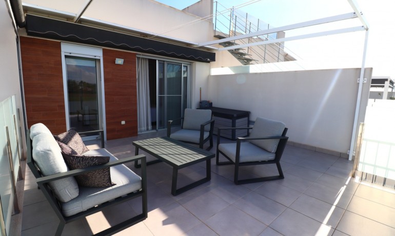 Herverkoop - Villa -
Alicante* - Daya Vieja - Town