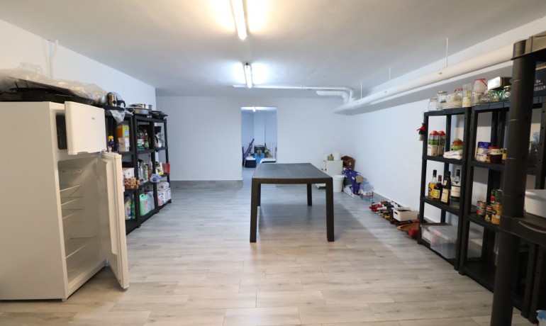 Herverkoop - Villa -
Alicante* - Daya Vieja - Town