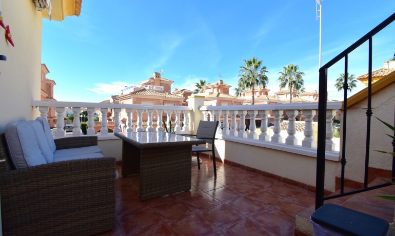 Herverkoop - Appartement / Flat -
Orihuela Costa* - Playa Flamenca